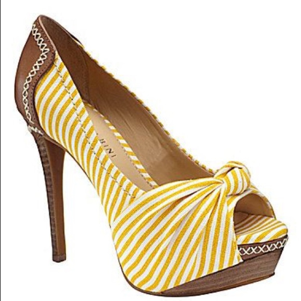 Gianni Bini yellow & white striped peep toe heels